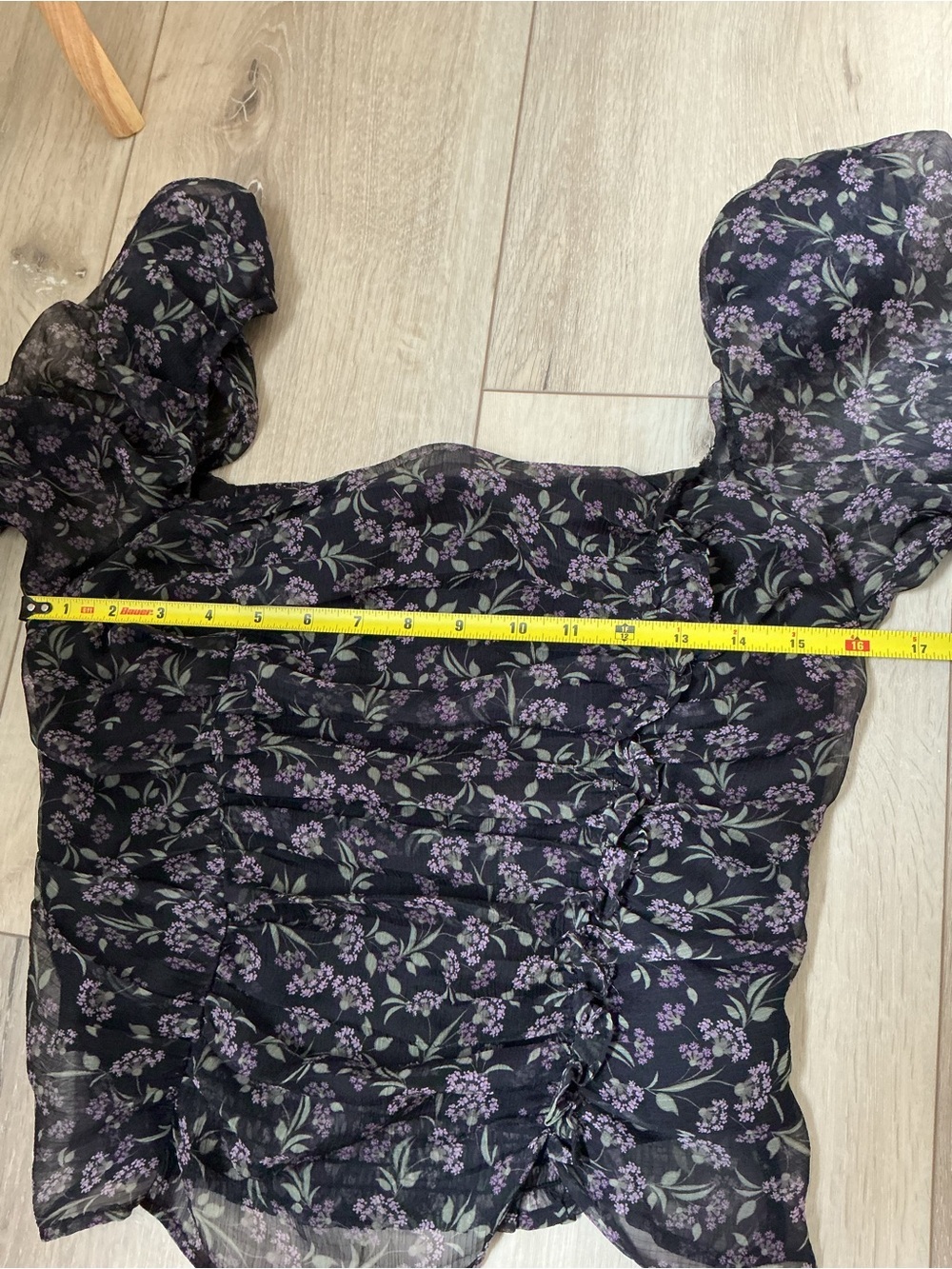 ASTR The Label Boho Black Purple Floral Ruched Sheer Long Sleeve Top Size Large - Picture 9 of 9